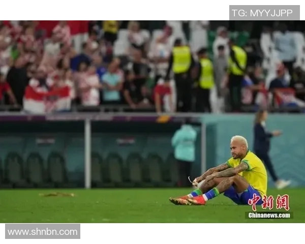 足坛历史最强中场球员盘点 从技术到影响力的全面解析